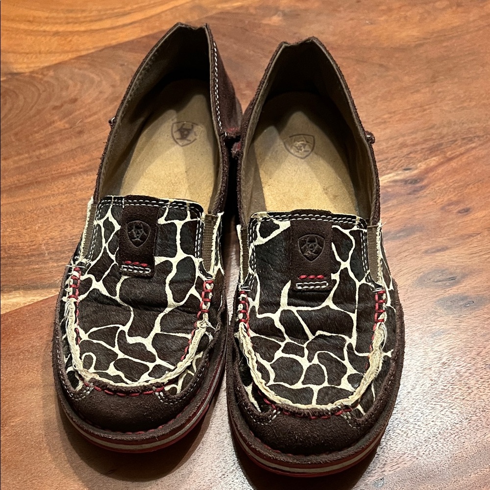 Ariat cruiser Brown and Cream Giraffe 🦒 Loafers